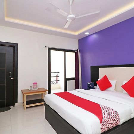 Oyo Hotel The Orient Tree Agra  Exterior foto